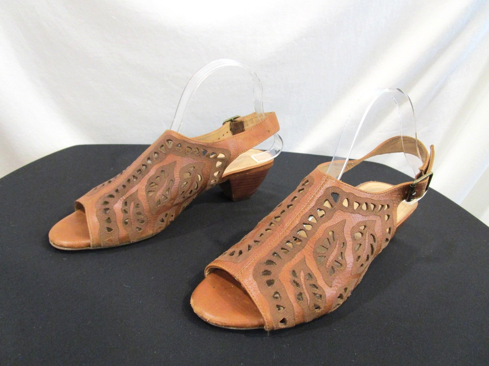 Nurture Brown Leather Laser Cut Mid Heel Comfort Sandals Women 8.5 M